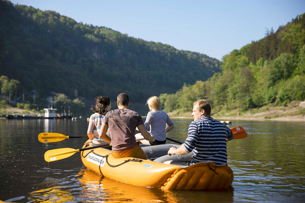 Rafts and canoes on the Elbe in Bohemian Switzerland